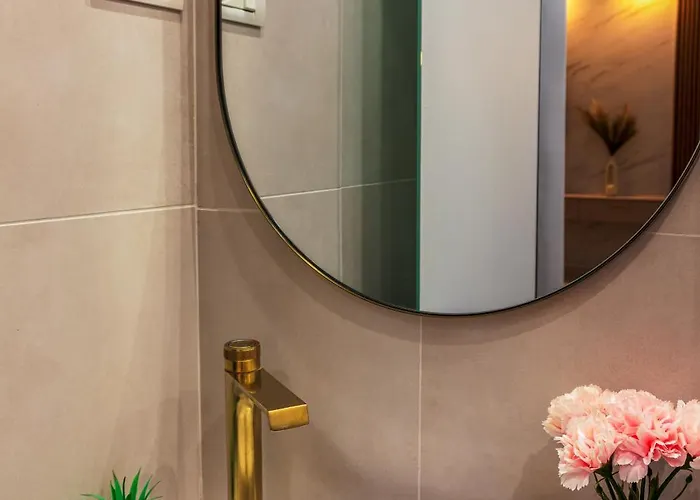 Luxe Heaven - At Victoriei Avenue شقة بوخارست