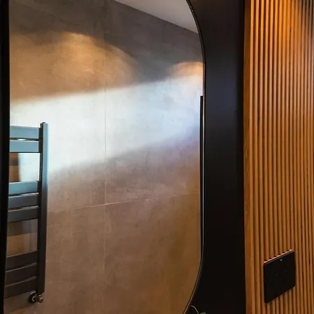 Luxe Heaven - At Victoriei Avenue Bukarest