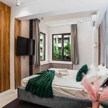 Radisson Luxe - At Victoriei Avenue Apartment