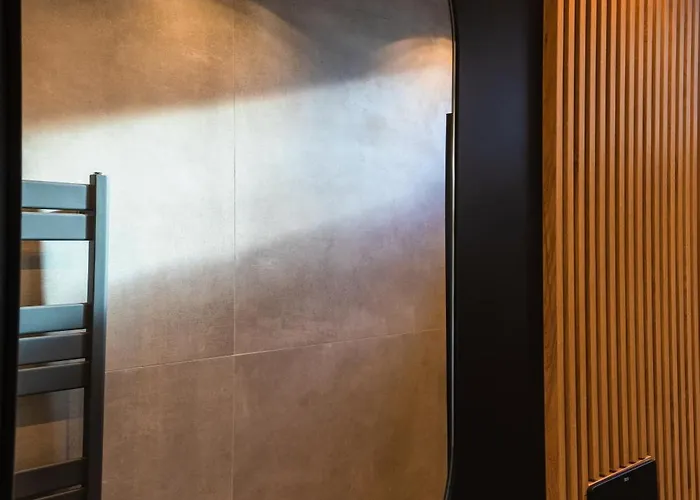 Luxe Heaven - At Victoriei Avenue Бухарест