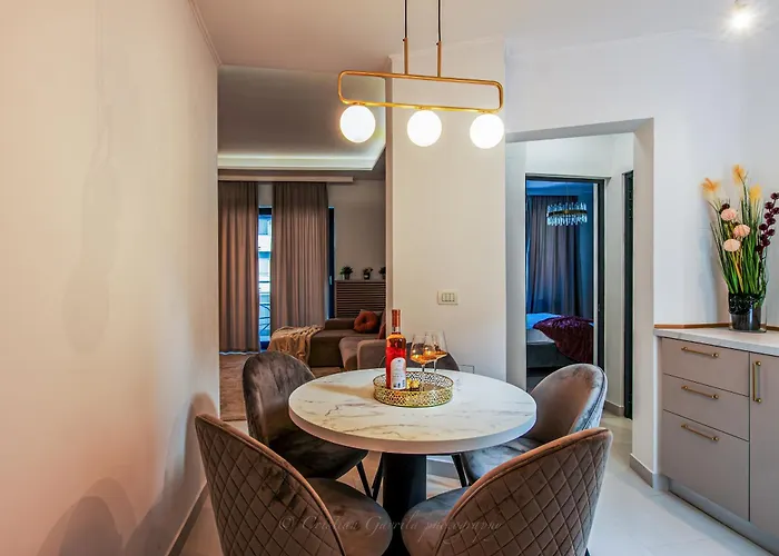 Luxe Heaven - At Victoriei Avenue Bukarest