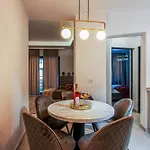 Luxe Heaven - At Victoriei Avenue Bukarest