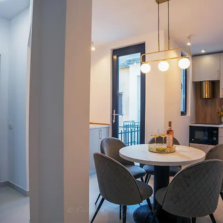 Luxe Heaven - At Victoriei Avenue *