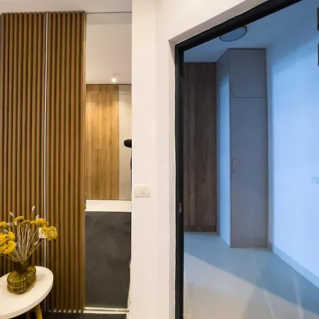 Luxe Heaven - At Victoriei Avenue Appartement Bucarest