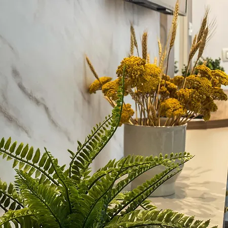 Appartamento Luxe Heaven - At Victoriei Avenue Bucarest